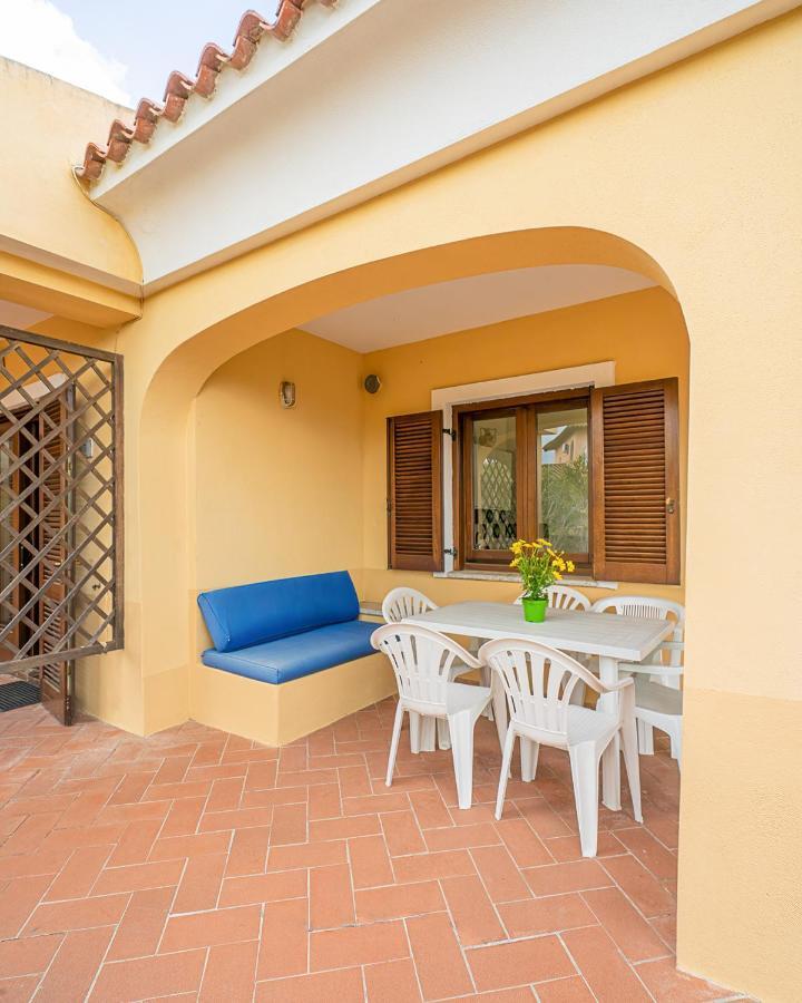 Ambra Holiday Rooms San Teodoro  Dış mekan fotoğraf